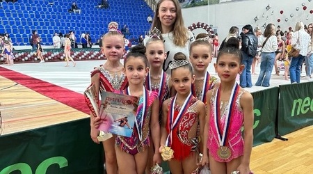 Десять медалей разного достоинства завоевали гимнастки СШОР 
