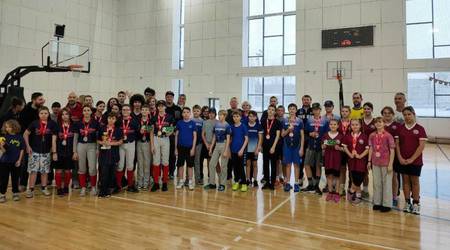 В заключительные дни каникул на стадионе 